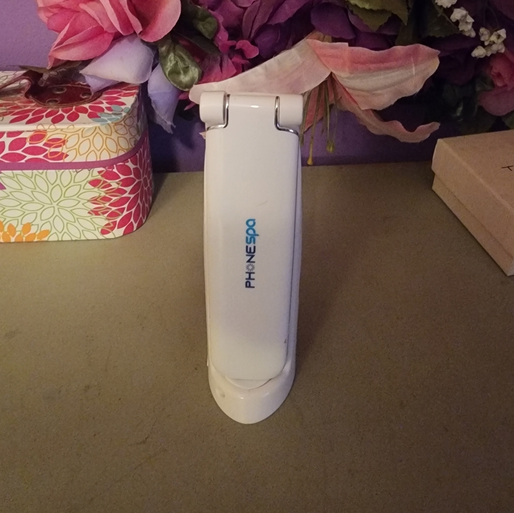 Phone sanitizer